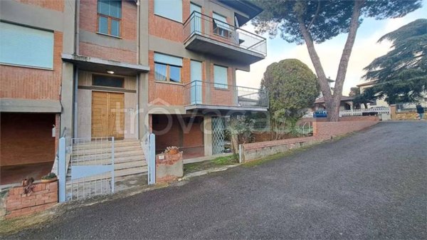 appartamento in vendita a Sinalunga in zona Bettolle