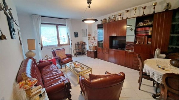 appartamento in vendita a Sinalunga in zona Rigaiolo