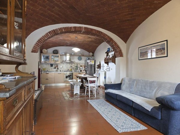 appartamento in vendita a Sinalunga in zona Guazzino