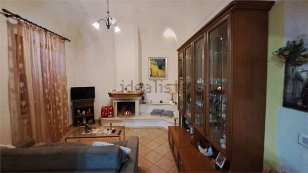 appartamento in vendita a Sinalunga in zona Rigaiolo
