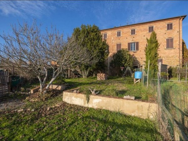 appartamento in vendita a Sinalunga in zona Rigaiolo