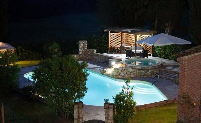 casa indipendente in vendita a Sinalunga