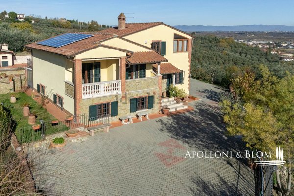 casa indipendente in vendita a Sinalunga