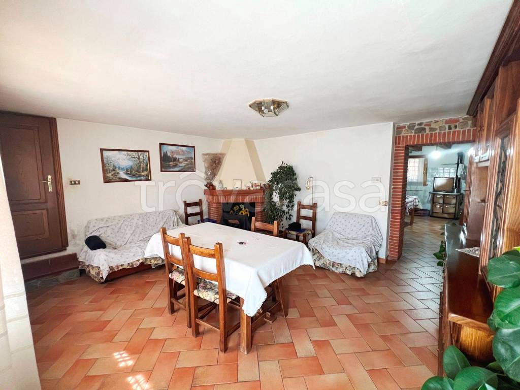 appartamento in vendita a Sinalunga in zona Bettolle
