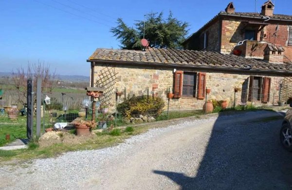 appartamento in vendita a Sinalunga in zona Scrofiano