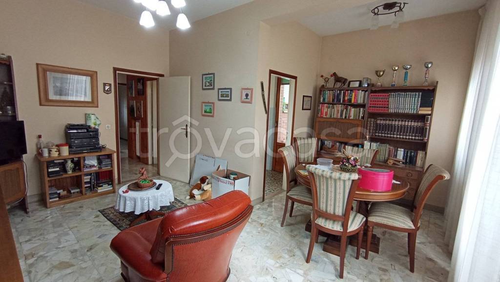 appartamento in vendita a Sinalunga in zona Bettolle