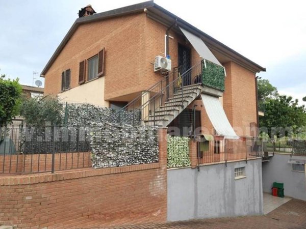 appartamento in vendita a Sinalunga in zona Rigomagno
