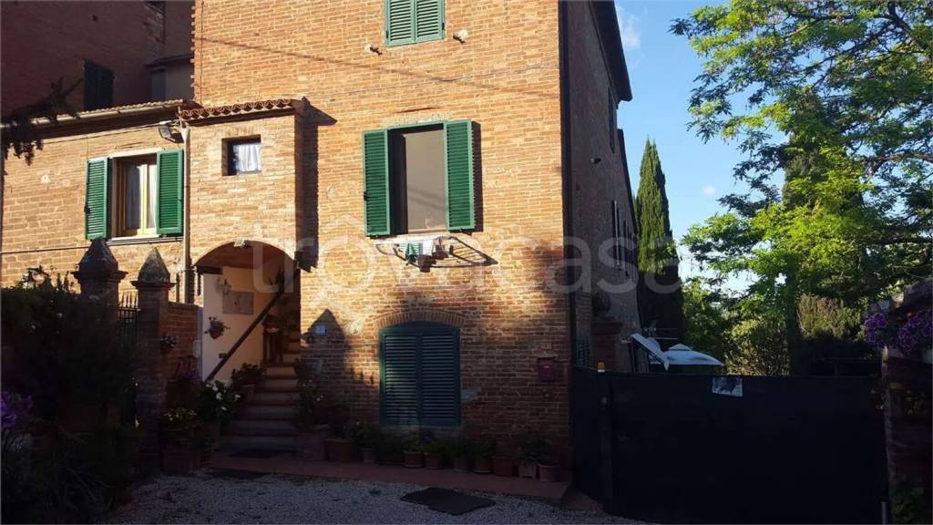 appartamento in vendita a Sinalunga in zona Bettolle