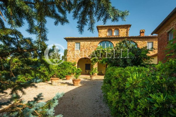 villa in vendita a Sinalunga