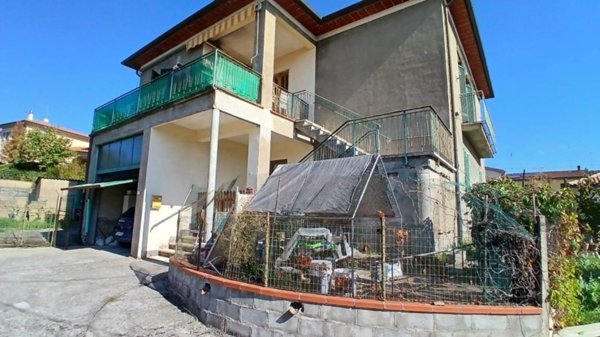 appartamento in vendita a Sinalunga in zona Bettolle