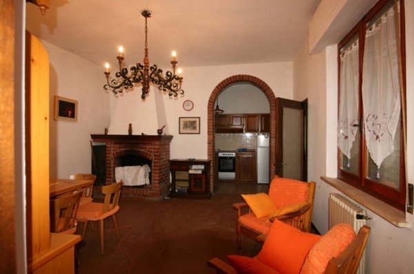 casa indipendente in vendita a Sinalunga