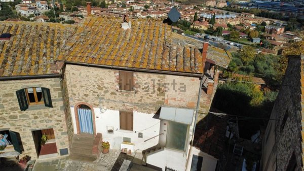 appartamento in vendita a Sinalunga in zona Rigaiolo