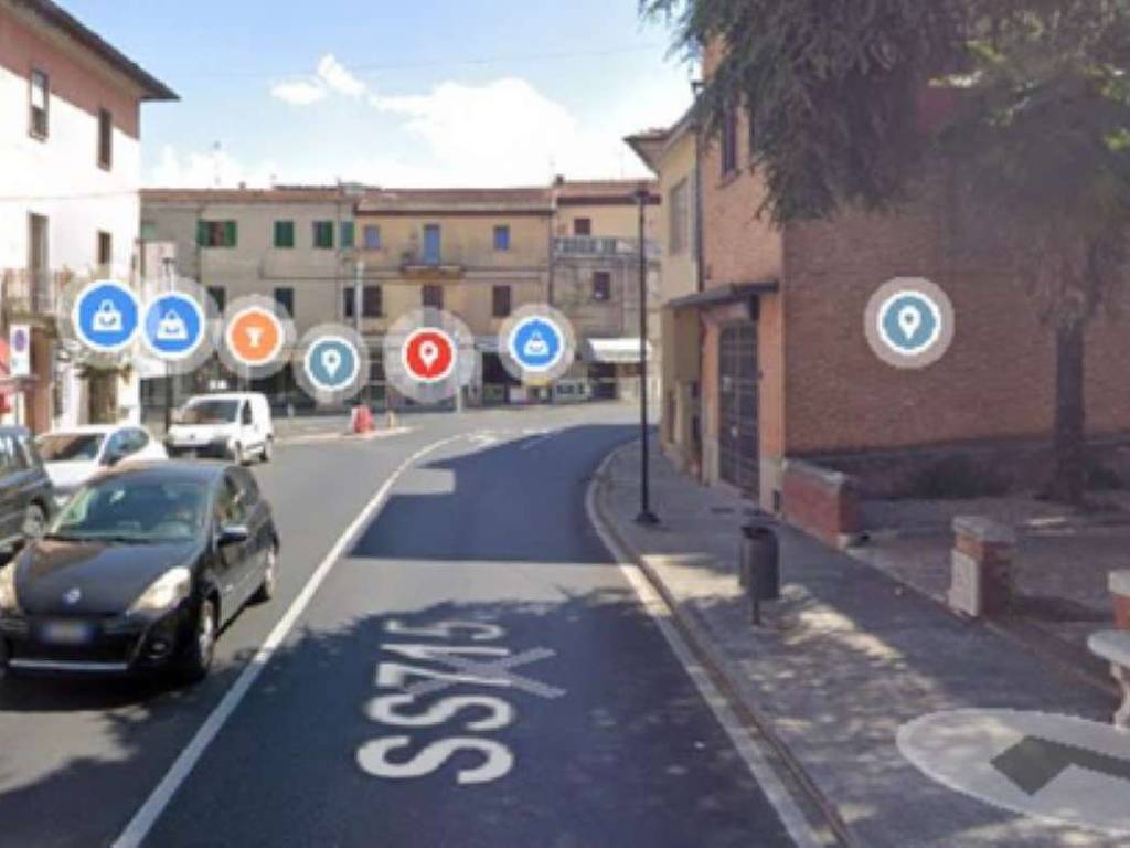 negozio in vendita a Sinalunga in zona Rigaiolo