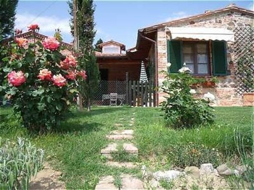 casa indipendente in vendita a Sinalunga in zona Rigaiolo