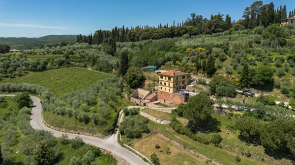 casa indipendente in vendita a Sinalunga in zona Rigaiolo