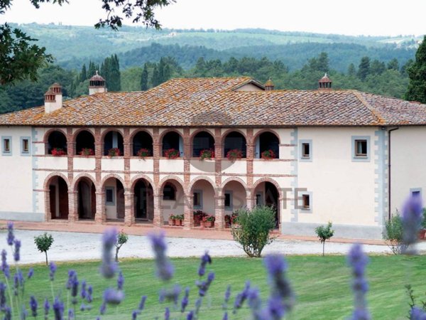 casa indipendente in vendita a Sinalunga