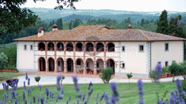 casa indipendente in vendita a Sinalunga