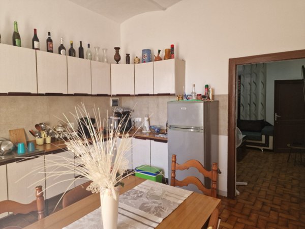 casa indipendente in vendita a Sinalunga in zona Bettolle