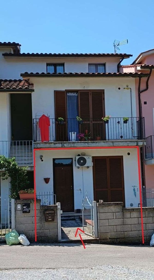 appartamento in vendita a Sinalunga in zona Bettolle