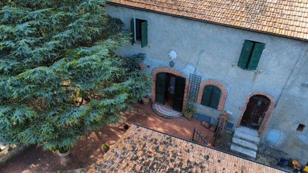casa semindipendente in vendita a Sinalunga in zona Scrofiano