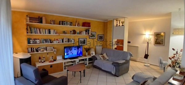 appartamento in vendita a Sinalunga in zona Rigaiolo