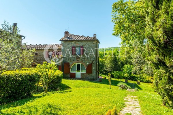 casa indipendente in vendita a Sinalunga in zona Rigomagno