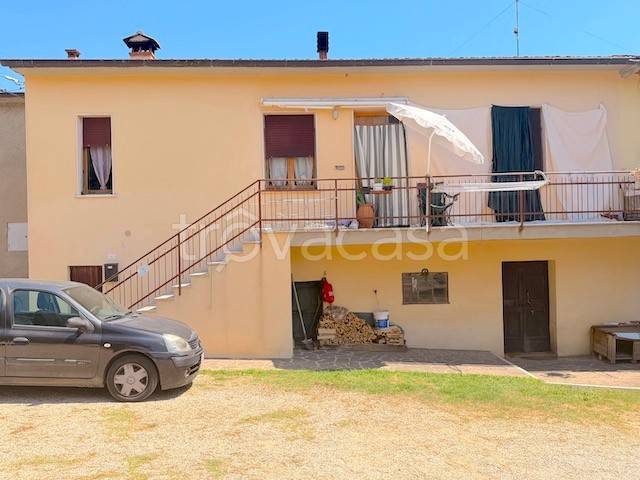 casa indipendente in vendita a Sinalunga in zona Rigaiolo