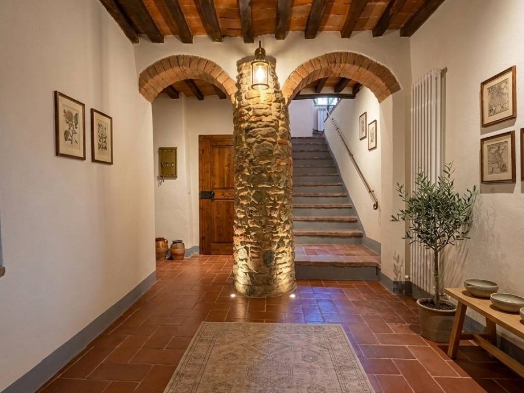 casa indipendente in vendita a Sinalunga in zona Rigomagno