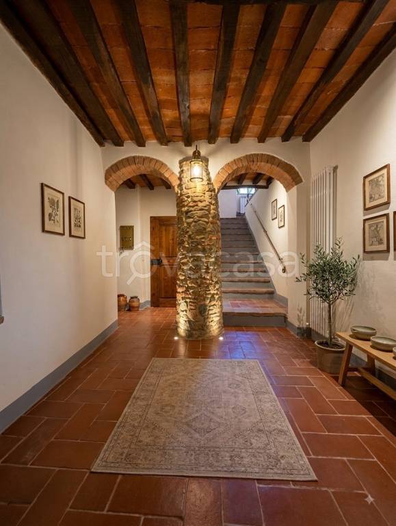 casa indipendente in vendita a Sinalunga in zona Rigomagno