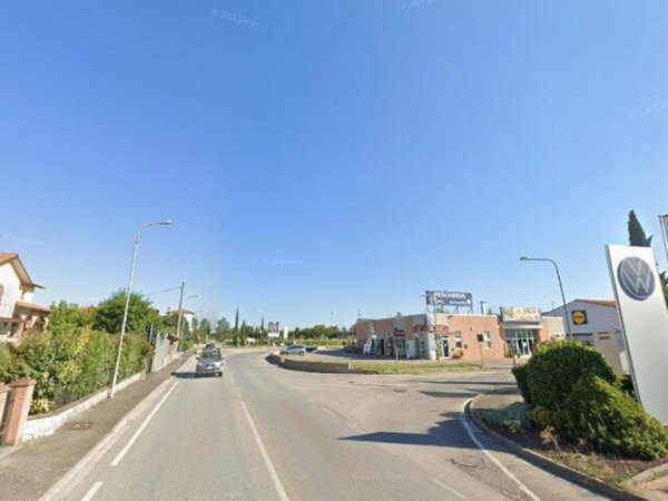 negozio in vendita a Sinalunga