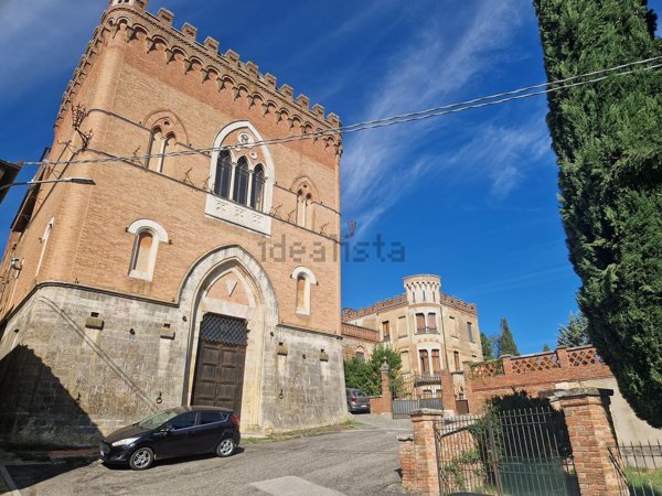 capannone in vendita a Sinalunga in zona Farnetella