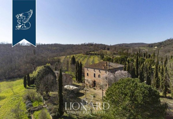 casa indipendente in vendita a Sinalunga