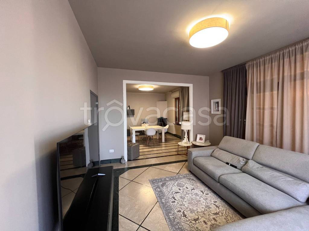 casa indipendente in vendita a Sinalunga in zona Rigaiolo
