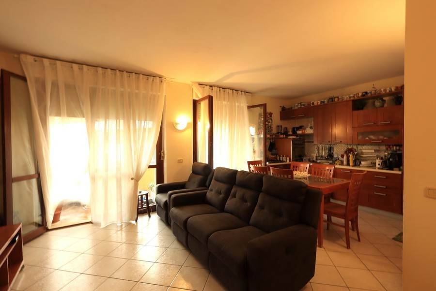 appartamento in vendita a Sinalunga in zona Rigaiolo