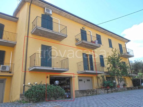appartamento in vendita a Sinalunga in zona Guazzino