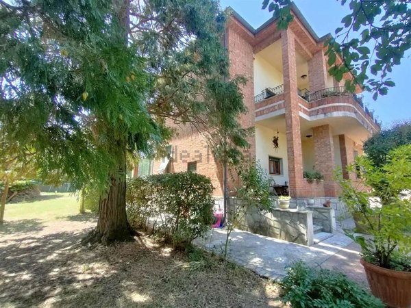 casa indipendente in vendita a Sinalunga in zona Rigaiolo