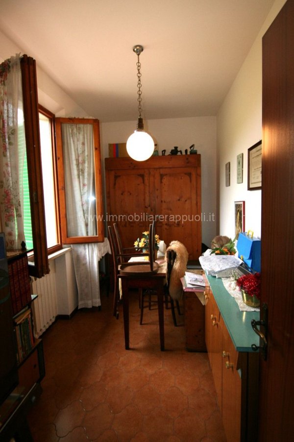 casa indipendente in vendita a Sinalunga in zona Rigaiolo