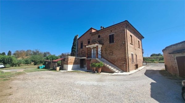 appartamento in vendita a Sinalunga in zona Bettolle
