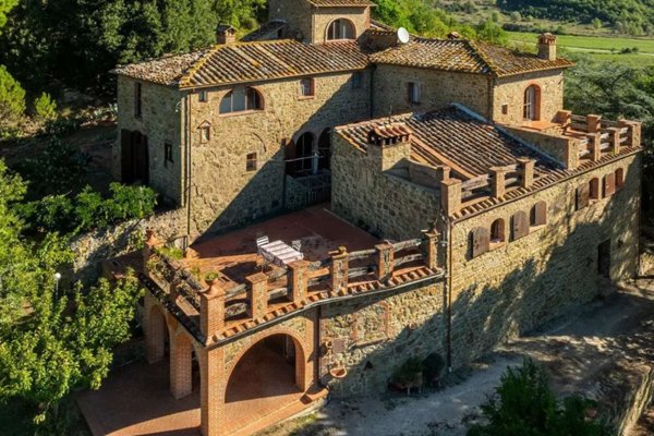 casa indipendente in vendita a Sinalunga