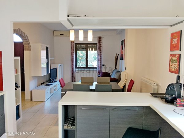 casa indipendente in vendita a Sinalunga in zona Rigaiolo