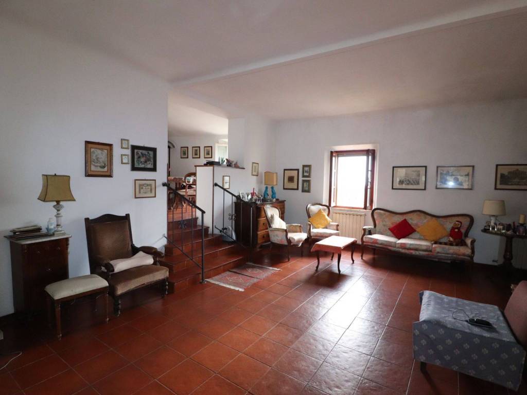 casa indipendente in vendita a Sovicille