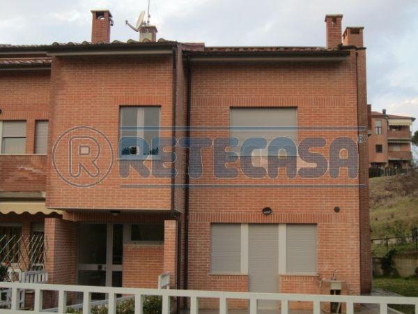 casa indipendente in vendita a Sovicille in zona San Rocco a Pilli