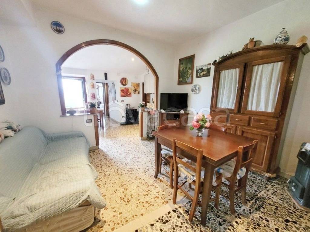 appartamento in vendita a Sovicille in zona San Rocco a Pilli