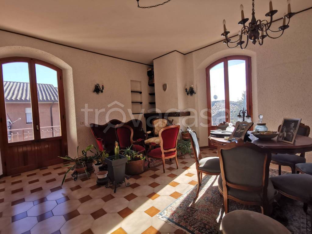 casa indipendente in vendita a Sovicille