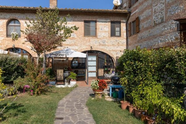appartamento in vendita a Sovicille in zona San Rocco a Pilli