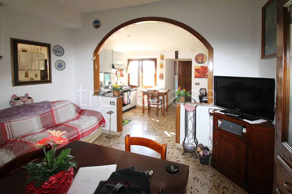 appartamento in vendita a Sovicille in zona San Rocco a Pilli