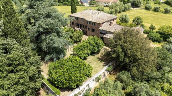 casa indipendente in vendita a Sovicille