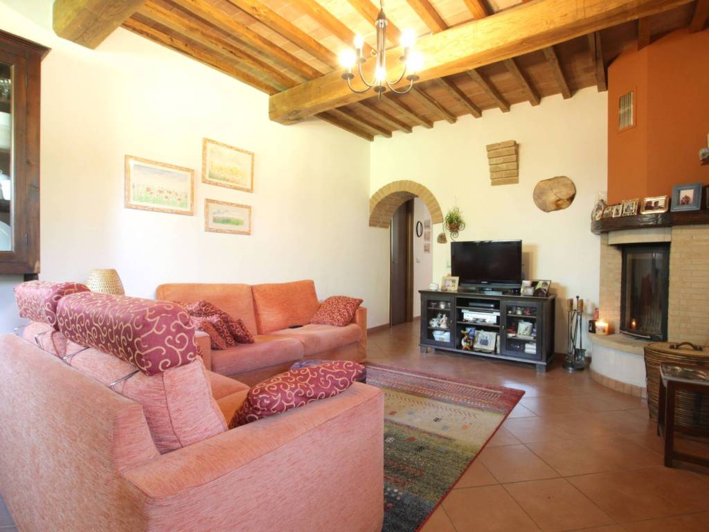 casa indipendente in vendita a Sovicille in zona Brenna
