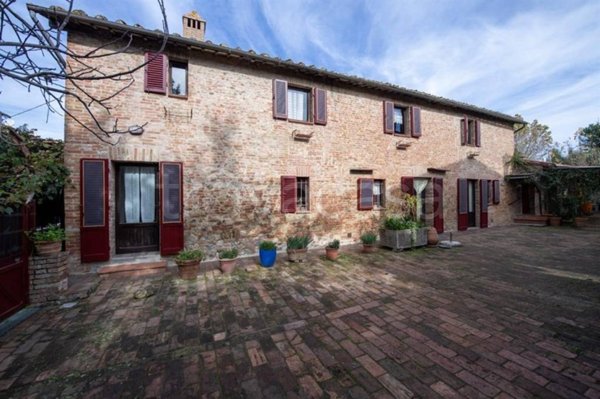 casa indipendente in vendita a Sovicille in zona San Rocco a Pilli