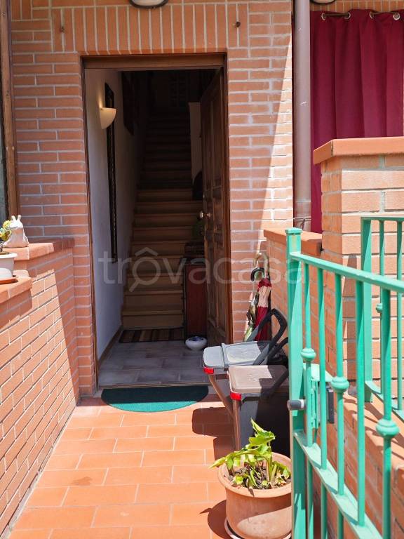 casa indipendente in vendita a Sovicille in zona San Rocco a Pilli